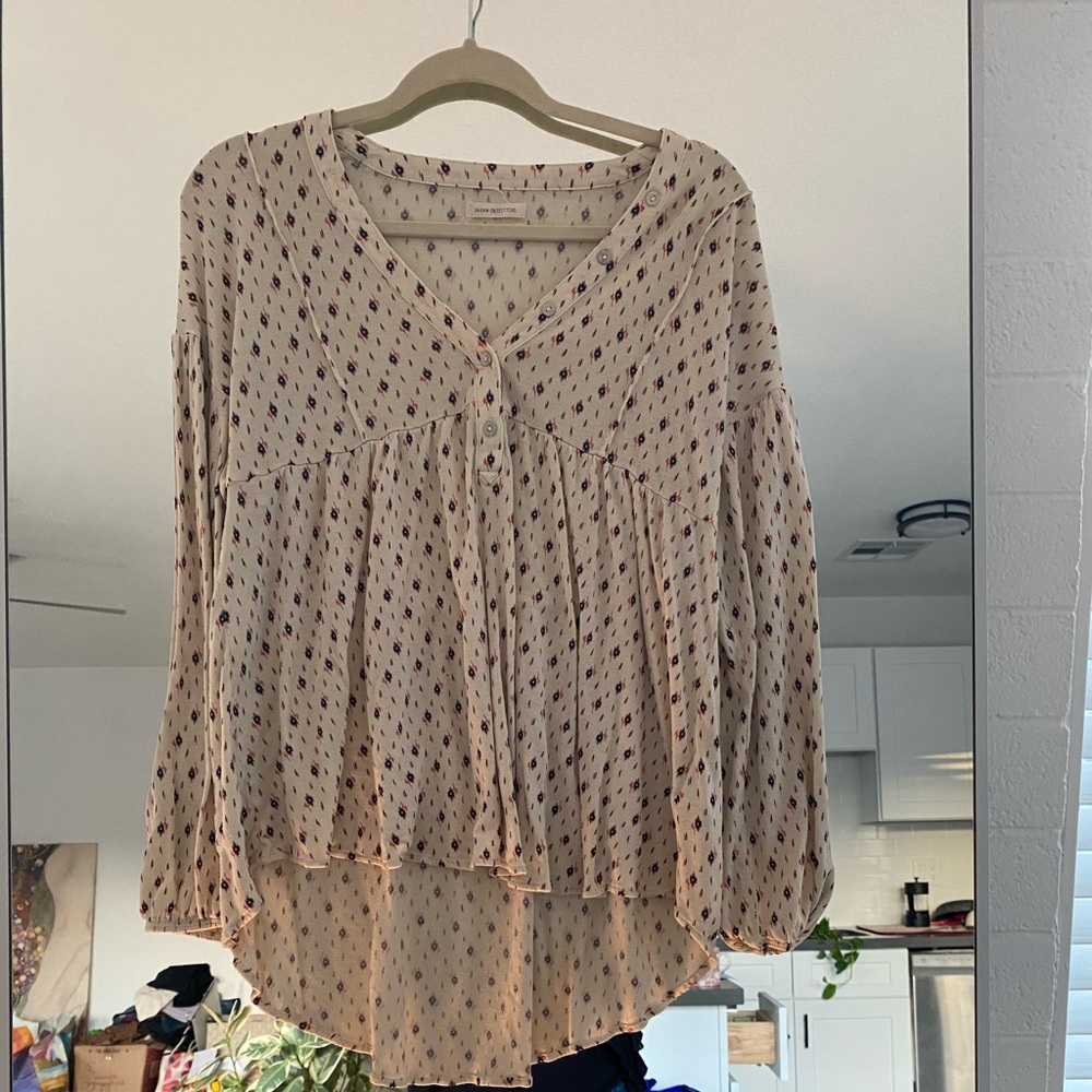 UO high-low flowy floral shirt.  Size S